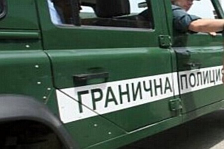 И хора от властта участват в схемите на каналджиите, предполага шефът на Гранична