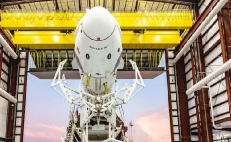 На живо: В 23:33 ч SpaceX ще изпрати двама астронавти в космоса
