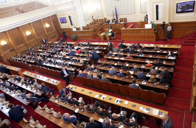 Народното събрание гледа окончателно проекта на Закон за храните