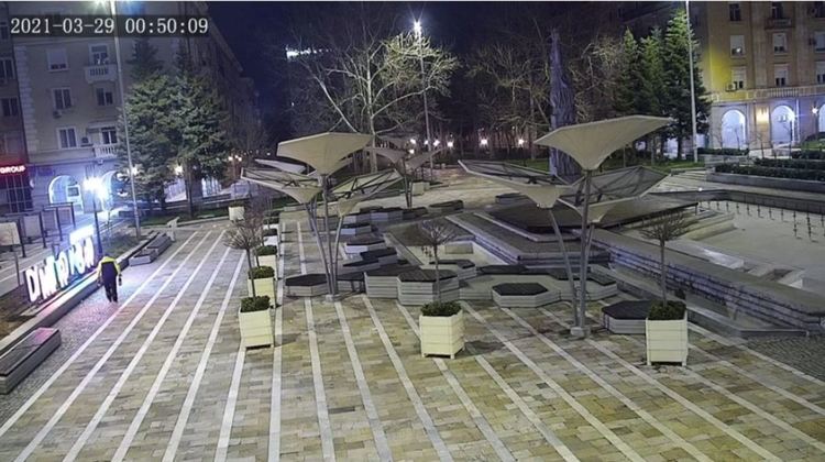 Задържаха мъжа, повредил надписа в центъра на Димитровград