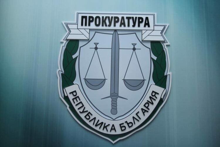 Oбвинение за лека телесна повреда, побоят над украинката продължил два дни