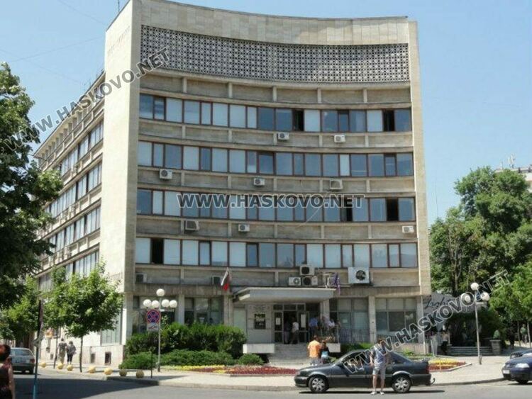 Над 24,7 млн. лв. данъци и осигуровки са внесени безкасово в Хасковско