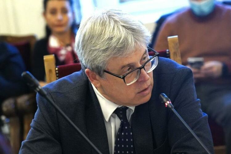 КС връща Станимир Михайлов като управител на НЗОК