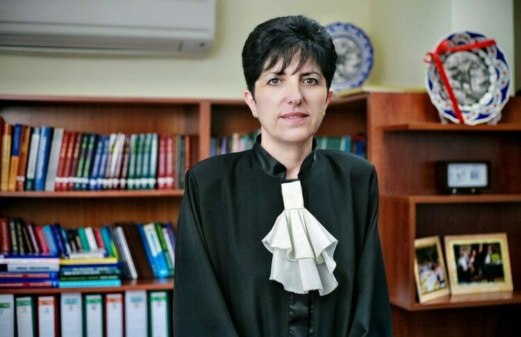 Адвокати от Хасково се включиха в протеста пред Съдебната палата в София