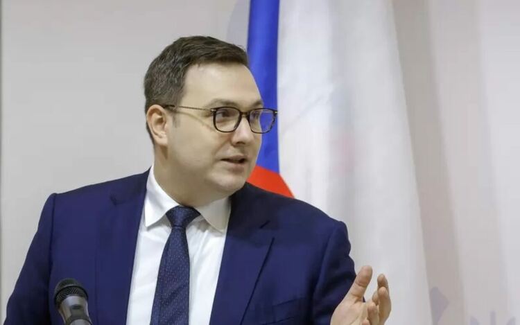 Чехия настоява ЕС да спаси „Свободна Европа“