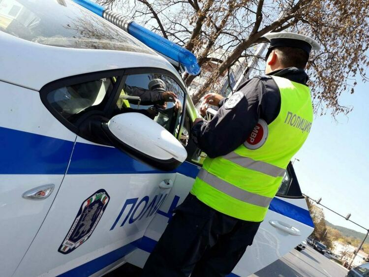 Хванаха 28-годишен водач да шофира дрогиран