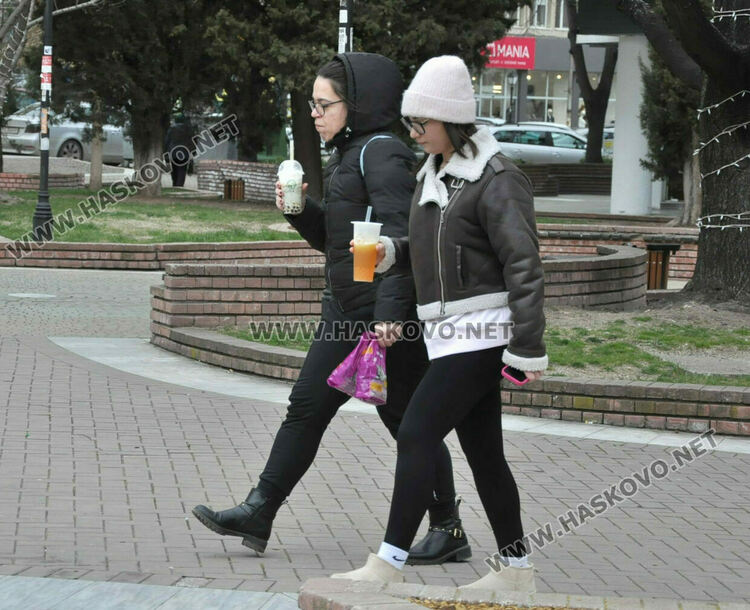Слънчево и студено на Стефановден