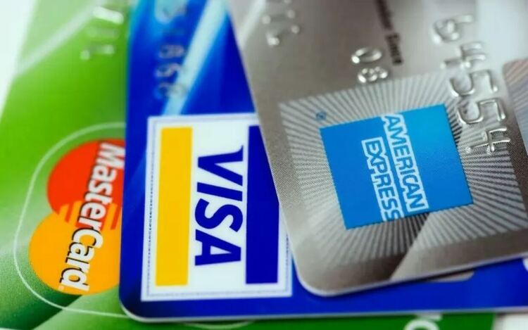 Европа търси алтернатива на Visa и Mastercard