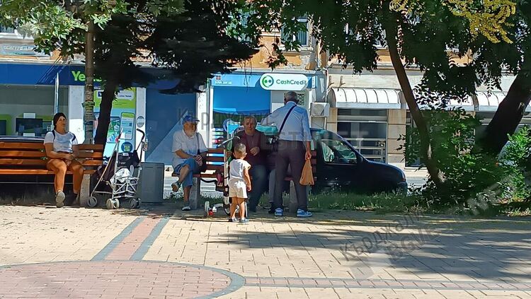 Слънчево и горещо днес в Кърджали
