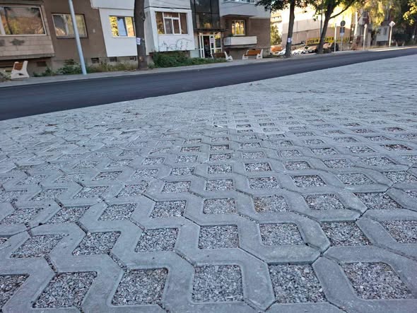 Ремонтът на ул. „Струма“ е към своя край