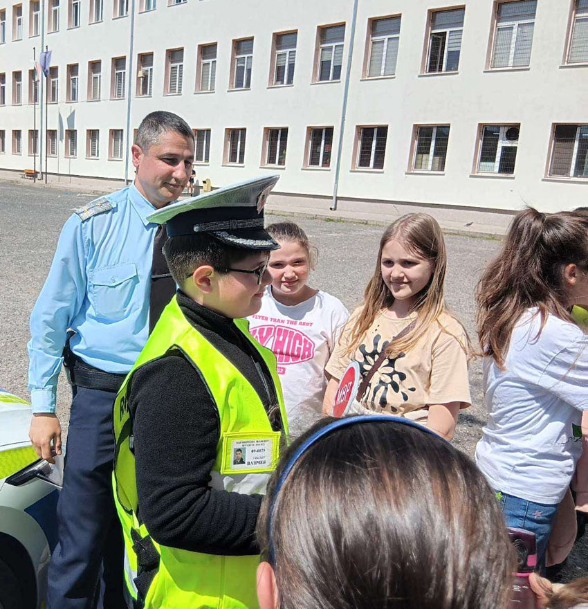 ОДМВР-Кърджали осигурява засилен контрол в района на училищата и на рискови места за първия учебен ден