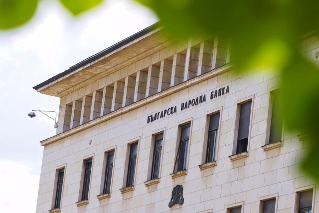 Държавата тегли още 150 млн. евро заем