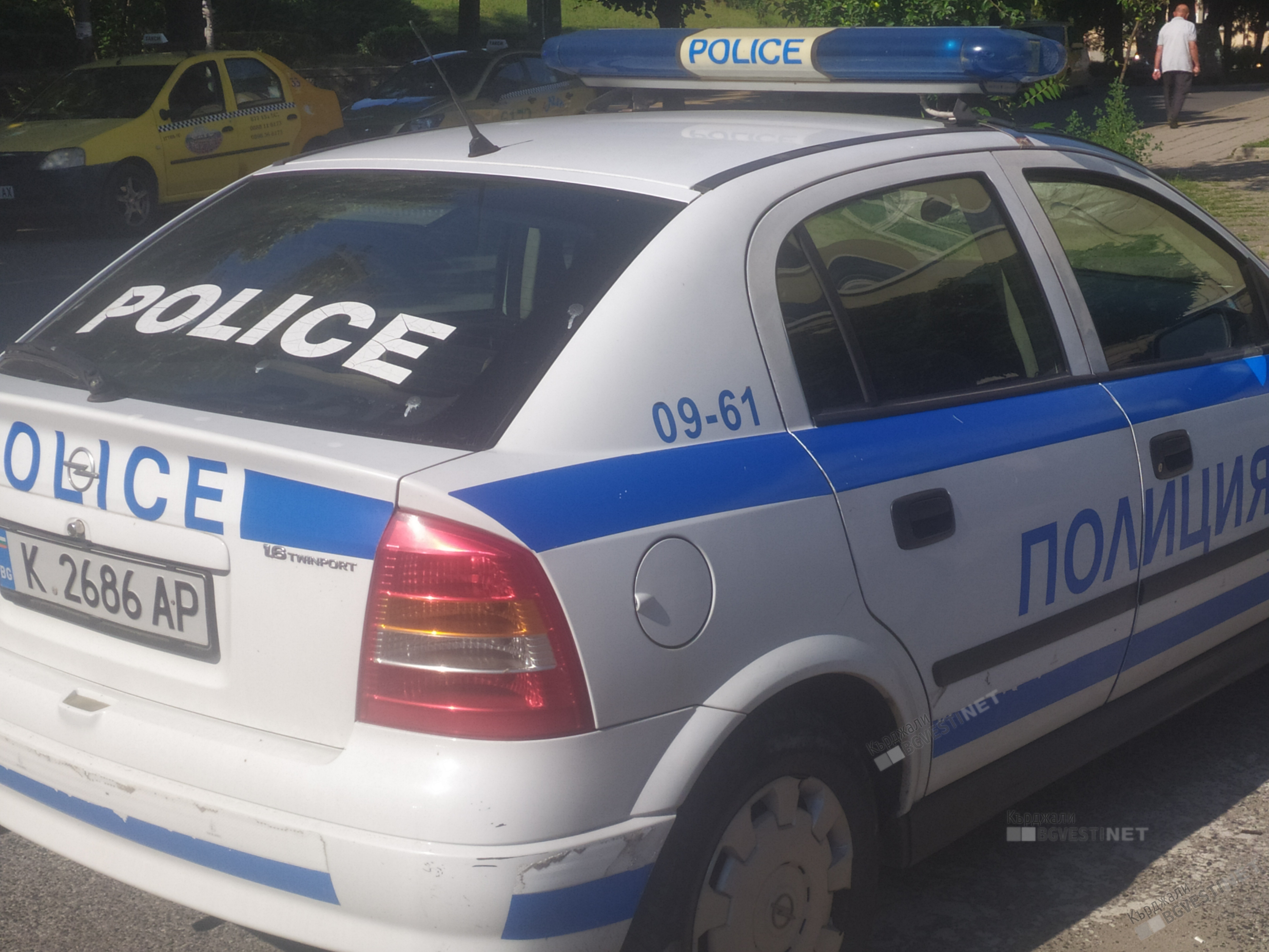 Задържаха 35-годишен за злепоставяне на съпругата в социалните мрежи,арест за мъж ,плашил роднини на жена си