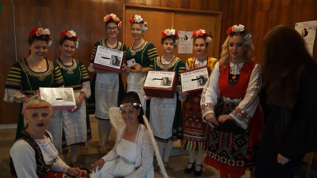 Музиканти и артисти се обединиха в голям благотворителен концерт, посветен на 18-годишната Атанаска