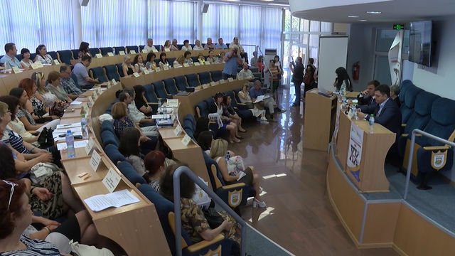 Близо 60 историци на научна конференция в Димитровград